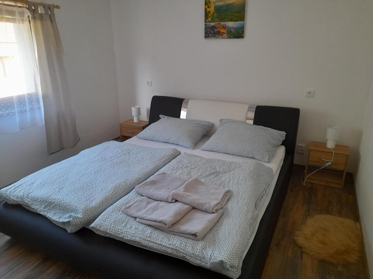 Pohoda Salas U Velehradu-2 Apartmany Угерске-Градиште Экстерьер фото